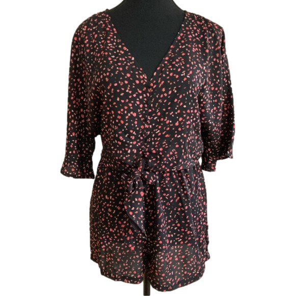 Bb Dakota black printed short romper. Size XS - Picture 5 of 13